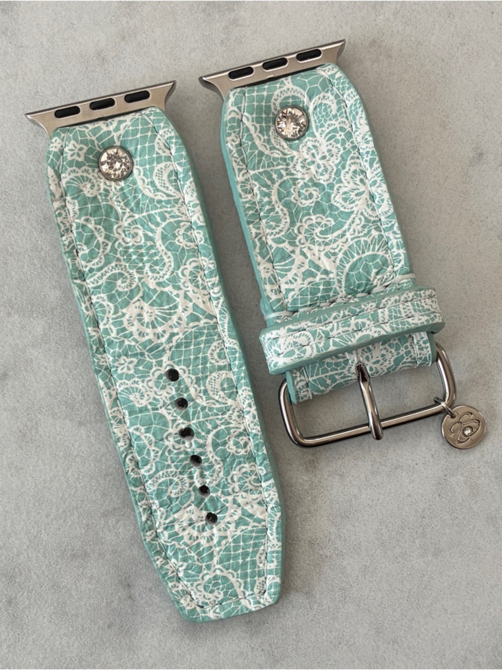 Spark*l Mint & White Leather Lace Print Sivella Apple Watch Band - Size 2